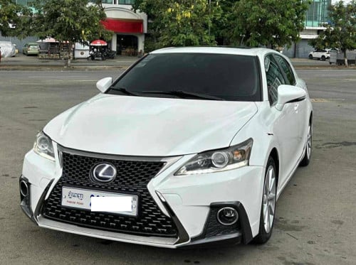 CT 200h 2012 For Rent /出租