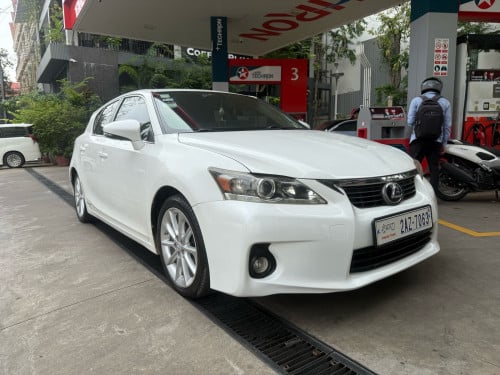 CT200h 2012  ចចារ ម្ចាស់ដើម