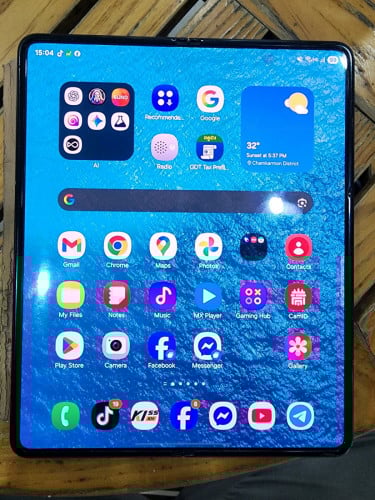 Fold 3 Korea ខូចក្រៅ ក្នុងដូចរូប ប្រើដូចiPad