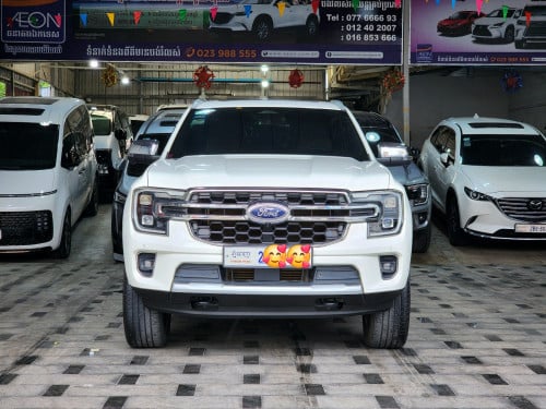 Ford Everest Titanium 2023