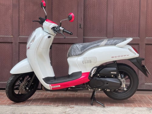Honda Scoopy ឆ្នាំ2021 Smart Key ម៉ាសុីនហាប់នែ ល្អប្រើ ម៉ូតូ98%