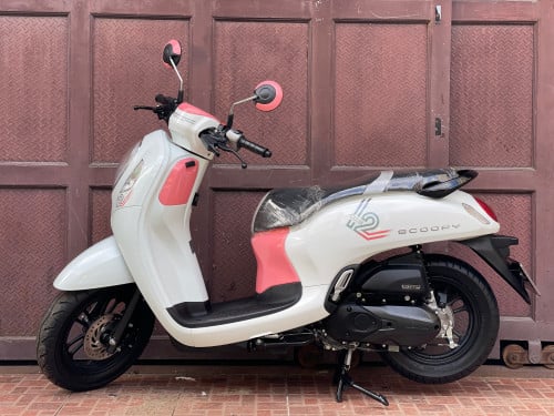 Honda Scoopy ឆ្នាំ2022 Smart Key ម៉ាសុីនហាប់នែ ល្អប្រើ ម៉ូតូ98%