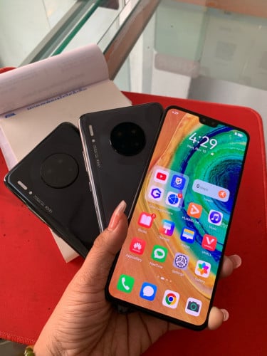 Huawei mate 30.5G សាណុំ