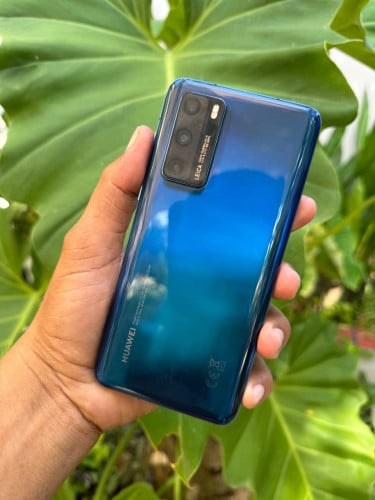 Huawei P40 8g/128g Global(វៃដូរបាន)👉$135