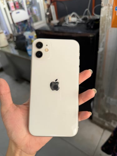 iphone 11 នៅស្អាត សុិនសាណុំ