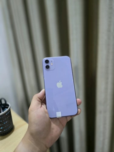 iPhone 11 64g ស្អាត98% សានុំហ្សីន