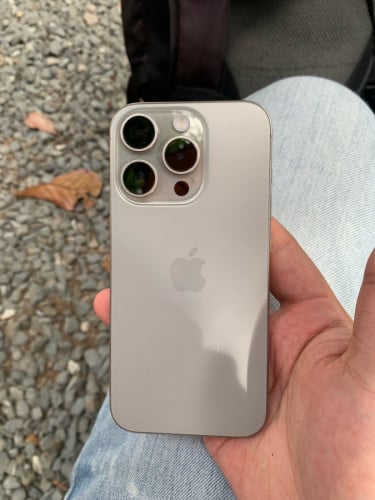 iPhone 15 pro 256g free screen, case, ស្កុតមួយជុំ