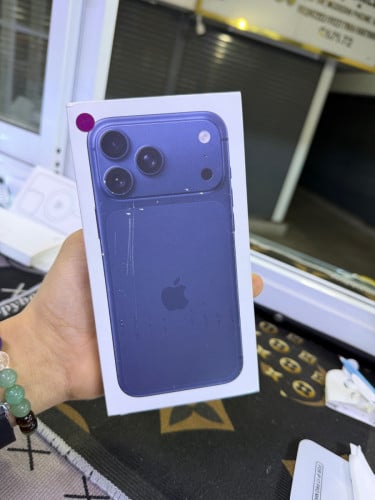 Iphone17promax 256G LL eSIM a activate