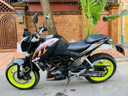 KTM DUKE (780$)2016 200cc India have id card