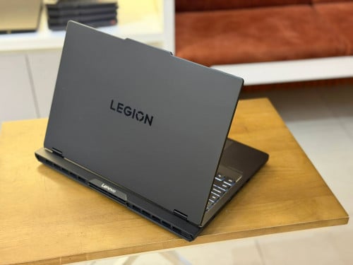 Lenovo Y7000P IRX10 ( 99% ) CPU Core i9 14th, RAM 16GB, SSD 1TB, VGA Nvidia RTX5060 8GB