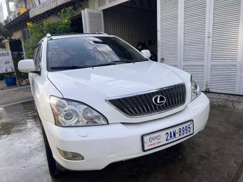 Lexus RX 330 05 H/F Pong1 ឡានស្អាតណាស់