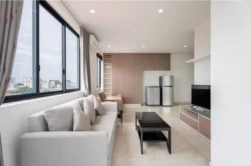 LUXURIOUS ONE BEDROOM FOR RENT-DAUN PENH🍀