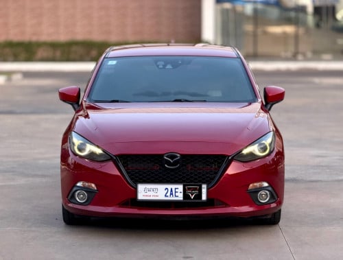 MAZDA 3 2015 Full Option