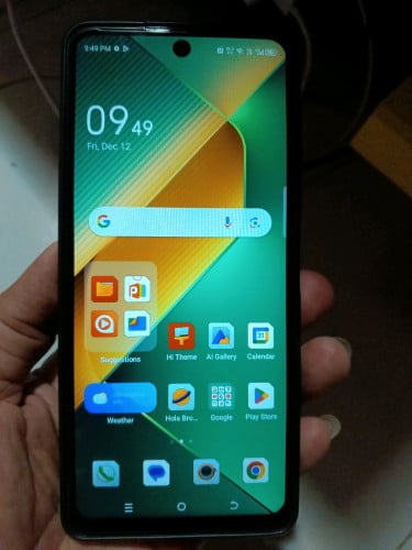 Pova 5 8+8/256g ដូរអេក្រង់ក្រុមហ៊ុនក្រៅពីហ្នឹងនៅសុីន