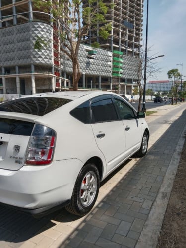 PRIUS 2005 For Rent /出租