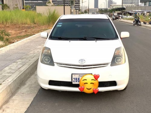 PRIUS 2005 For Rent /出租