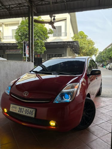 Prius 2006 Full Option ផ្លាកលេខ2BJxxxx អាគុយABS នៅអែម ម៉ាសុីនត្រជាក់Cool. សុីសាំងតិច លេងម៉ាញ៉េ