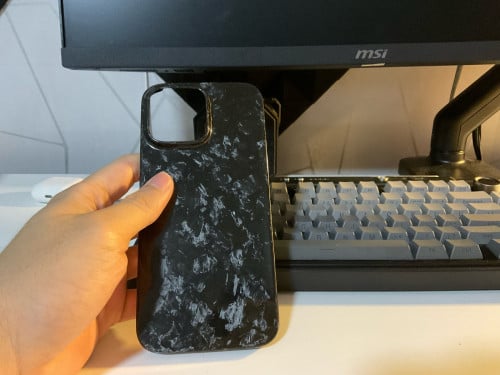 Resell case carbon I phone 16 pro max