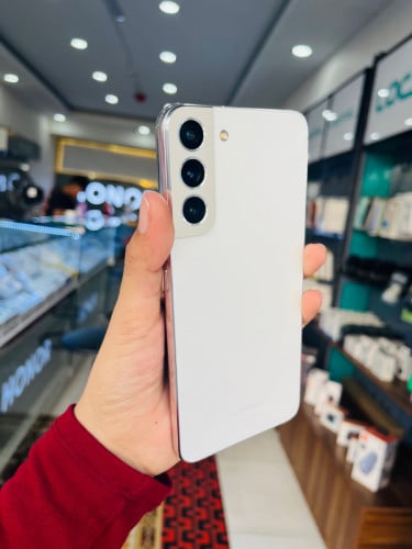 Samsung Galaxy S22 Plus/256G😍🎉