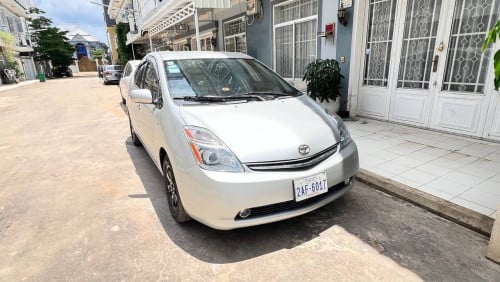 Toyota Pruis 05 silver up to 06