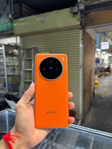 Vivo X100 512G Ram16+16G Sim2 អត់ដើរWiFi Bluetooth និងមិចខាងលើ Camrea ច្បាស់