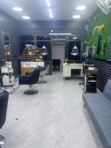 ហាងសាឡនសេងបន្ទាន់នៅជិតមាត់ទន្លេម្ដុំផ្សារកណ្ដាល