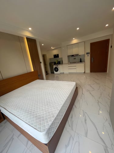 𝐅𝐨𝐫 𝐑𝐞𝐧𝐭: 1-Bedroom Apartment – One Park Condo, Near Eden Garden Mall