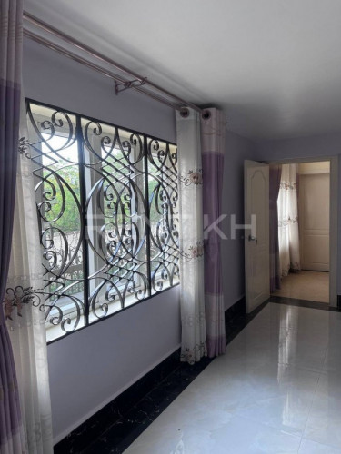 - ផ្ទះសំរាប់ជួលនៅសង្កាត់បឹងកក1 / House for Rent at Sangkat Boeng kak Ti Muoy