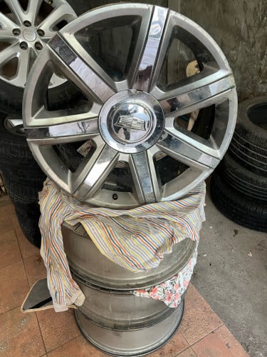 យ៉ានសុីនរង្វង់ 22" Escalade