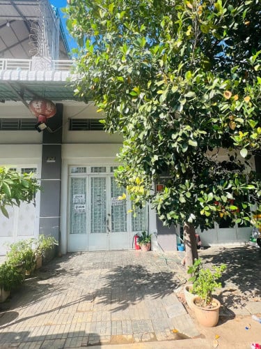 ផ្ទះលក់បន្ទាន់ បូរីពិភពថ្មីចំការដូង3