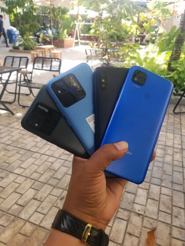 ទូរសព្ទតម្លៃធូរៗ មានច្រើនដើម 30$ / 40$