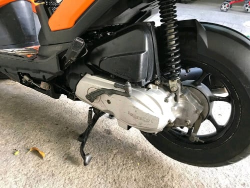 ម៉ូតូផ្ទាល់ខ្លួនលក់650$