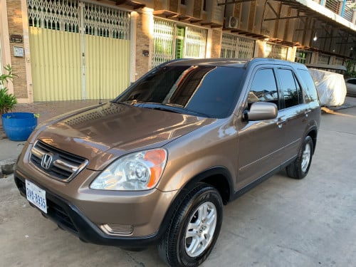 លក់ CR-V ឆ្នាំ 02 ប៉ុង ABS Full បេីកតំបូល