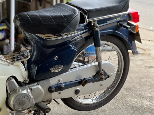 ម៉ូតូ គុប (super Cub)90