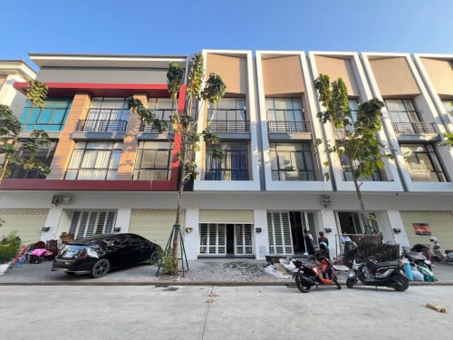 ☆ ផ្ទះអាជីវកម្មសម្រាប់ជួល | Shophouse for Rent