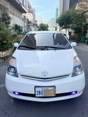 🚘Toyota Prius ឆ្នាំ2008 H  full ក្នុងលឿង ពណ៍🚒ស🇰🇭
