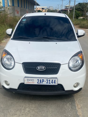 08 full ឡានស្អាតលក់ប្រញាប់លុយ