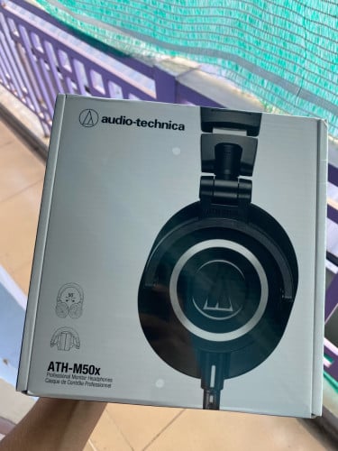 Audio-Technica ATH-M50x Closed-Back Monitor Headphones