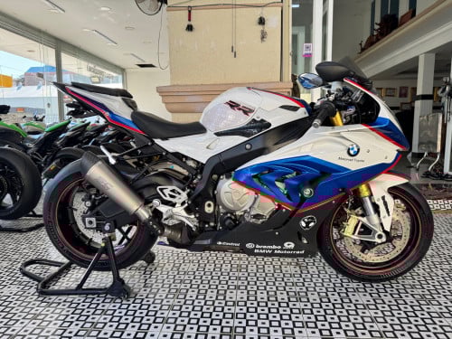 BMW S1000RR Celebrate Edition 2016 full tax paper