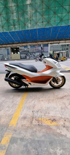 Honda pcx 2017