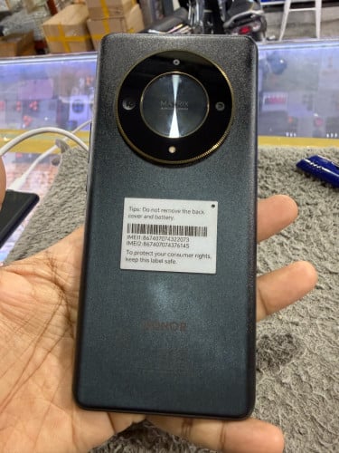 Honor X9B 5G Ram12G Memory256G ក្រុមហ៊ុនសុីមពីរ មានឆ្នាំងសាក