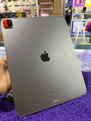 iPad Pro M2 12.9 Memory128G LL/A Sim WiFi មានឆ្នាំងសាក