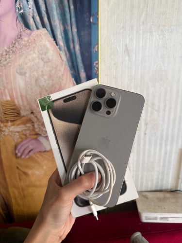 iPhone 15 Pro Max Z/P