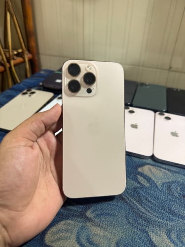 IPhone 16 pro max 256G បាយផាស់Wi-Fi លក់520$