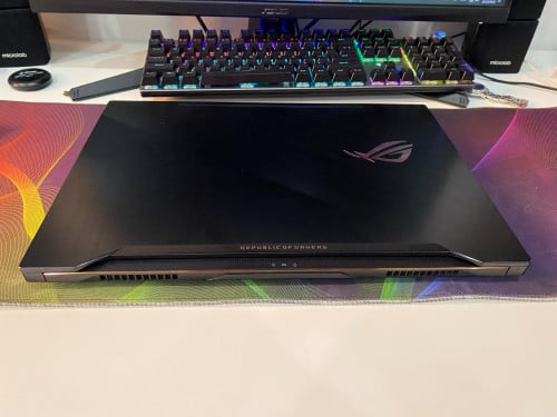 Laptop gaming + design