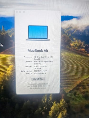 Macbook air 2018 ram 8G SSD 128G 99%