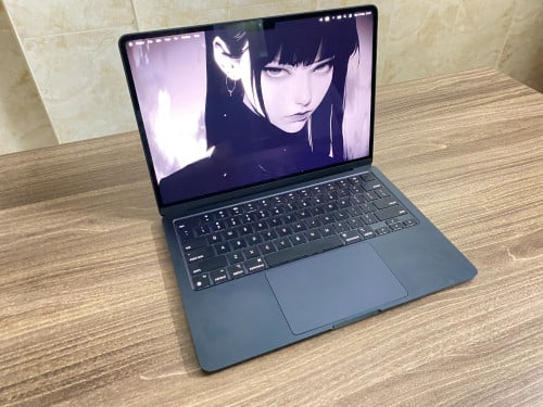 MacBook Air M2 ឆ្នាំ 2022
