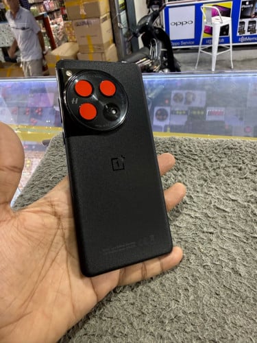 Oneplus 12 5G Ram12G Memory256G Global Sim2 មានឆ្នាំងសាក