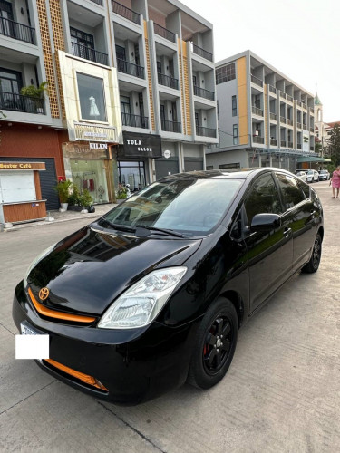 PRIUS 2004 For Rent /出租