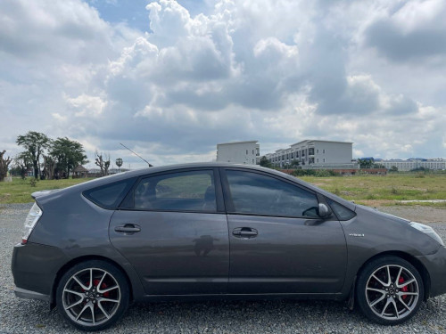 PRIUS 2005 For Rent /出租